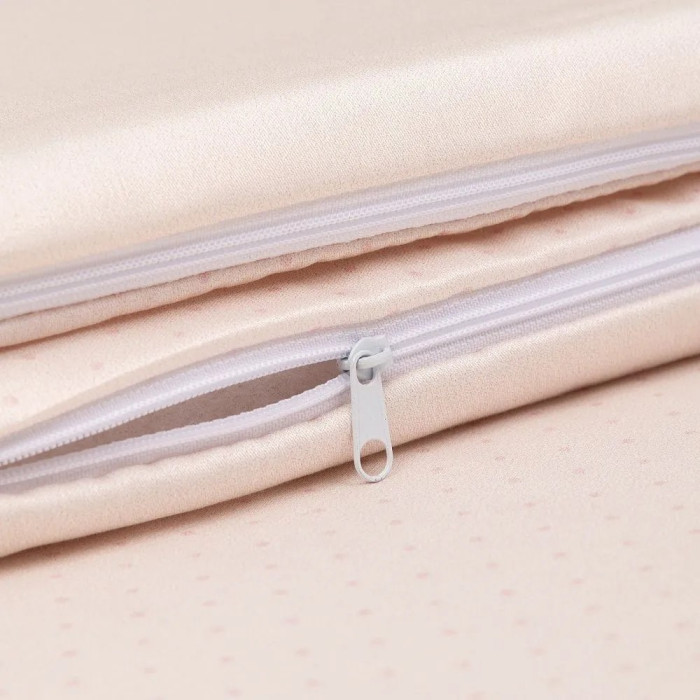 Комплект 6 предметов Lappetti «Волшебные грезы» в прямоугольную детскую кроватку Комплект 6 предметов Lappetti «Волшебные грезы» в прямоугольную детскую кроватку