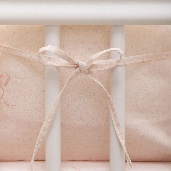 Комплект 6 предметов Lappetti «Волшебные грезы» в прямоугольную детскую кроватку Комплект 6 предметов Lappetti «Волшебные грезы» в прямоугольную детскую кроватку